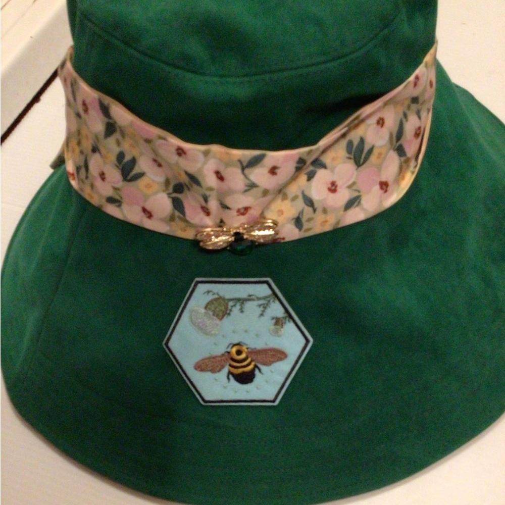 NEW! Wyeth upcycled Summer bucket hat
